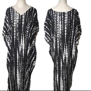Black and White Caftan